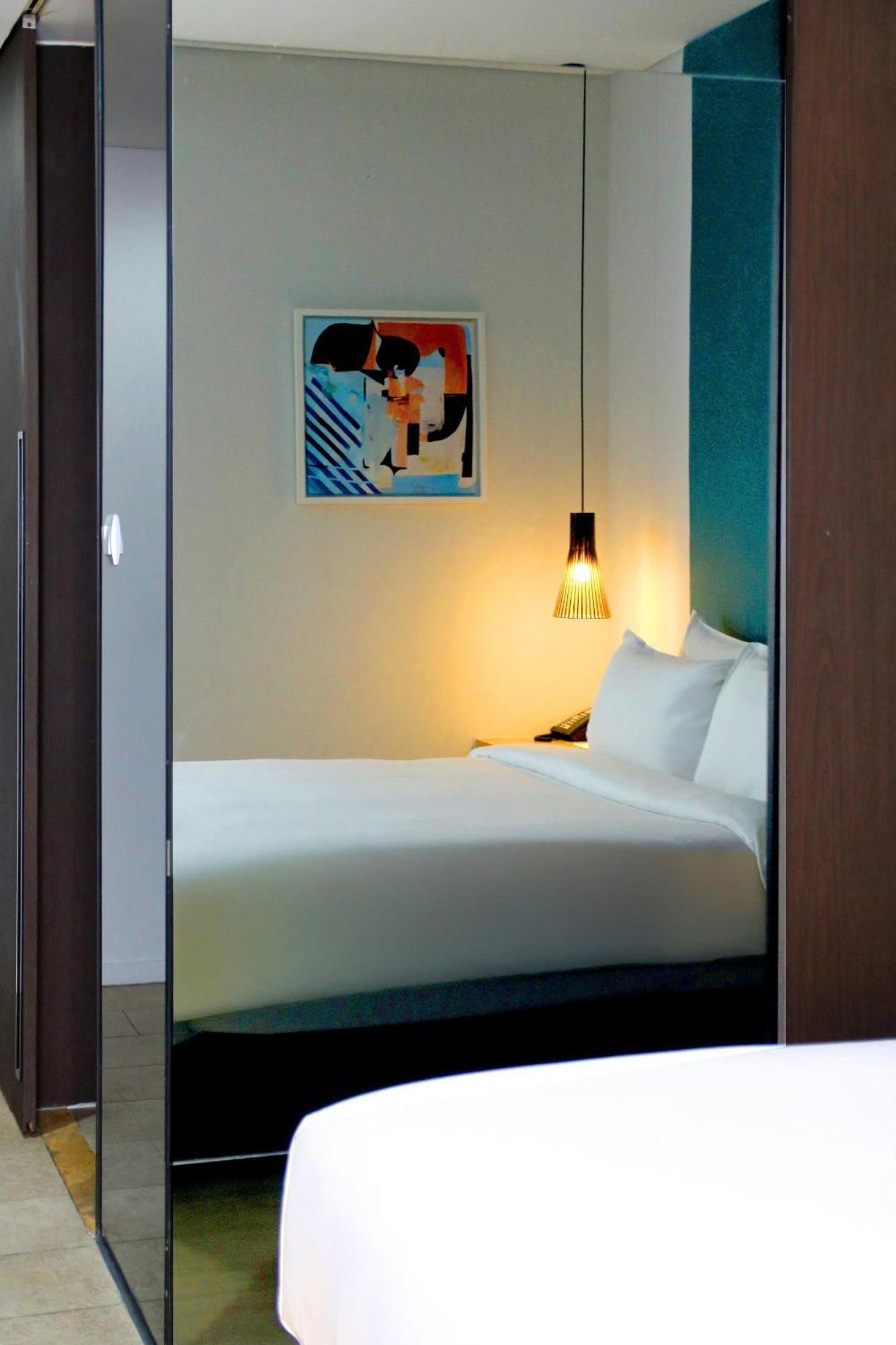 Novotel Living Saigon South Ho Chi Minh-stad Buitenkant foto